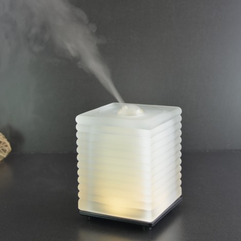 Ultrasonic aroma diffuser - FREEZ Ultrasonic aroma diffuser - FREEZ