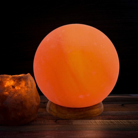 Himalayan Salt Crystal Moon Lamp 1.9 kg