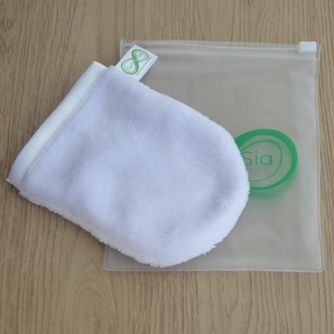 Glove Make-up Remover